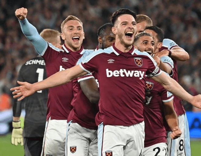 回应嘲讽，巴列卡诺主席：C罗梅西都没有抱怨过我们的更衣室（反击嘲讽！巴列卡诺主席：C罗、梅西从未抱怨我们的更衣室）