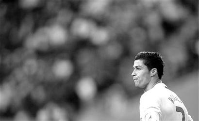 意媒：尤文加入弗罗霍尔特争夺战，与波尔图的良好关系是优势（意媒：尤文竞逐弗罗霍尔特，借与波尔图良好关系占先机）