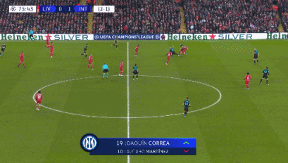 足球英超领头羊遭遇伤病危机，后卫告急（英超榜首队遭伤病潮侵袭，后防线告急）