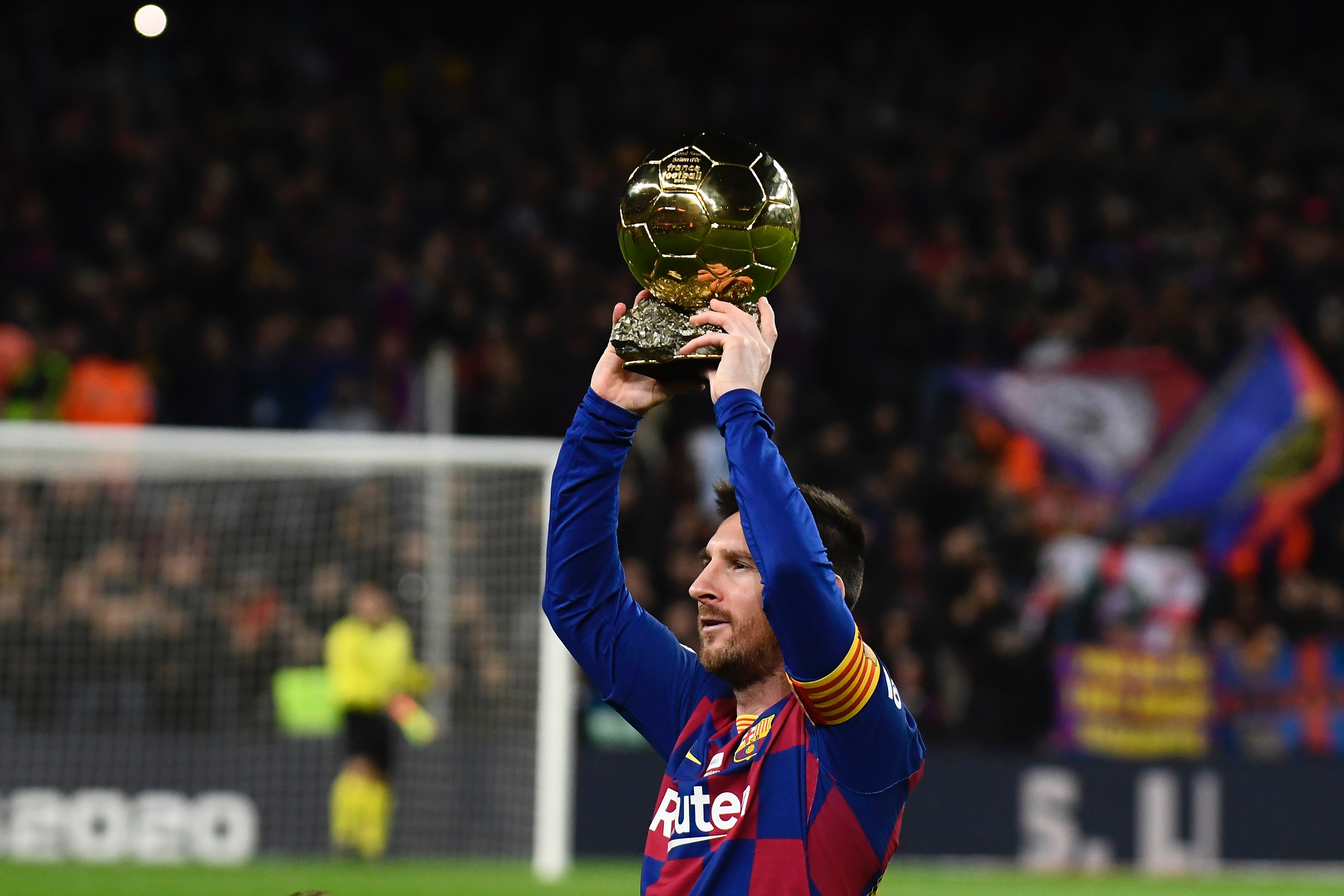 剑指那不勒斯，尤文采取闪电战，哲格罗瓦或成奇兵（尤文瞄准那不勒斯，祭出闪击战，哲格罗瓦有望成奇兵）