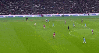 阿莱格里：现在谈论冠军还为时过早，我们必须尽可能的多拿分（阿莱格里：夺冠话题尚早，眼下必须尽可能多拿分）