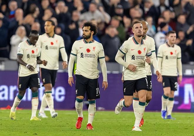 中超转会市场：广州队签下新前锋,（中超转会动态：广州队完成新前锋引援）