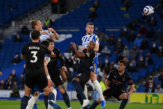 施瓦泽：澳超应该追赶亚洲联赛的水平；从五月休赛到十月是荒谬的（施瓦泽批评澳超：应赶上亚洲水平，5月至10月停赛不合常理）