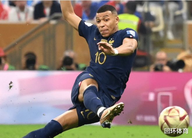 巴萨名宿洛沃-卡拉斯科：弗里克离开的可能性比留下更大（巴萨传奇洛沃-卡拉斯科：弗里克更可能选择离开而非留下）